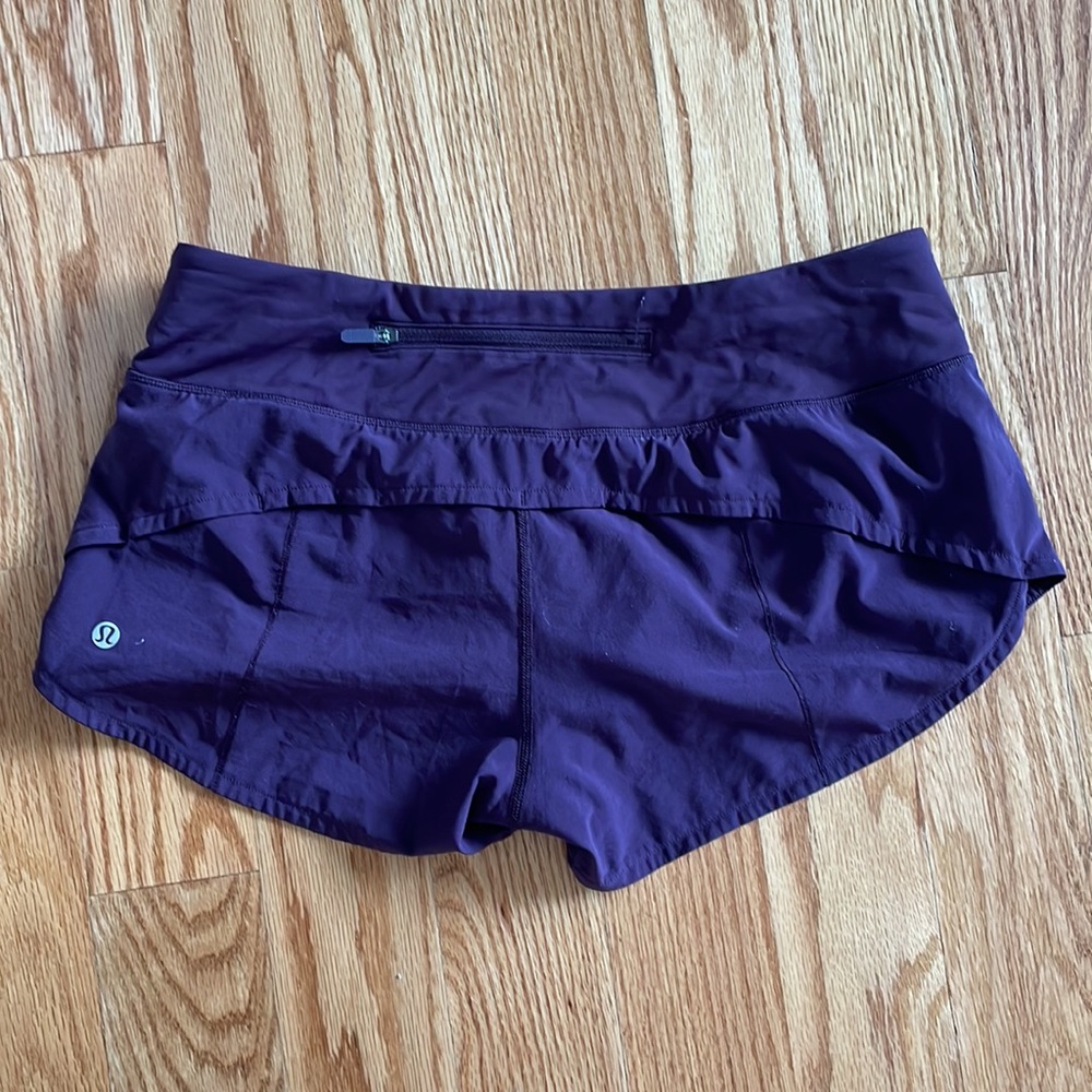 Lululemon Speed-Up Low rise Lined Short - Picture 2 of 3
